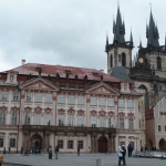 Place de Prague le jour.